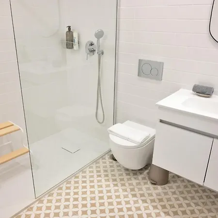 Away To Enjoy - Hapiness Has A Place Lejlighed