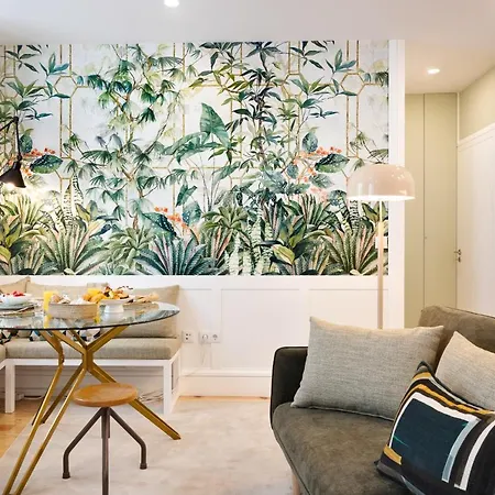 Away To Enjoy - Hapiness Has A Place Porto